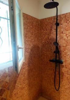 Esparron-de-Verdon Villa | La Sousto Du Lac Sauvage