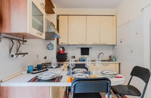 La Spezia Apartment | La Spezia Proffiano District Roomy Flat