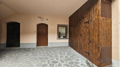 Solto Collina Apartment | La Stanzina di via Dosso