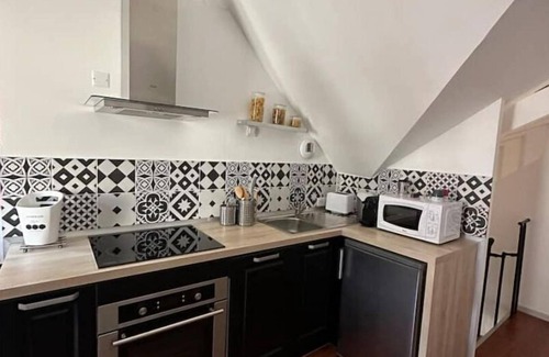 Forges-les-Eaux Apartment | La Suite Brésilienne