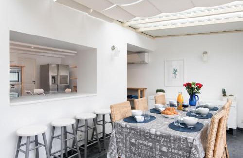 La Flotte House | LA SUITE GRANDE MAISON AU COEUR DU VILLAGE DE LA FLOTTE EN RÉ