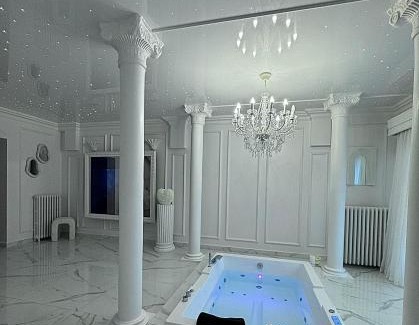 Villemomble House | La suite santorini