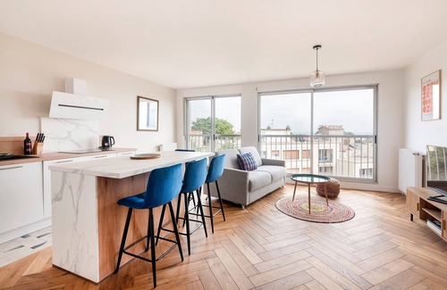 Fontenay-aux-Roses Apartment | La tête dans les nuages - Appt pour 4