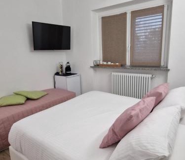 Moncrivello Bed & Breakfast | La Tana dei Corgi