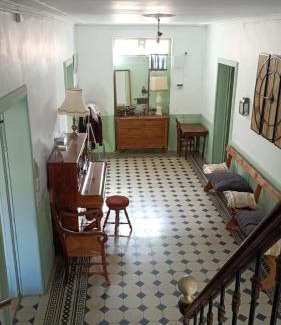 Vergeze House | La Taniere 16 couchages