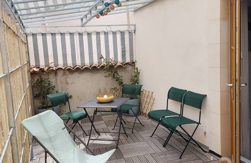 La Rochelle City Centre Apartment | La Terrasse du Marché