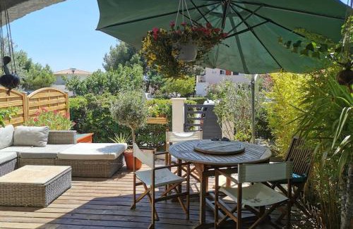 Sausset-les-Pins Apartment | La Terrasse Ensoleillée de Sausset - Côte Bleue