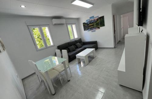 Pobles del Sud Apartment | La Torre de Babel