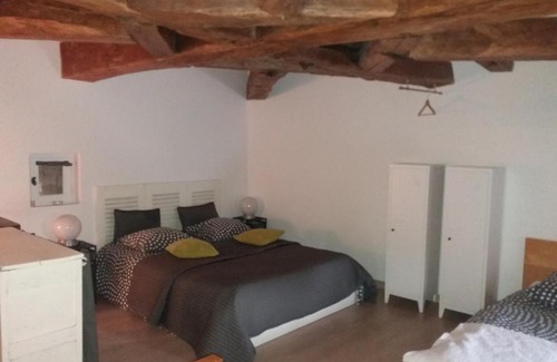 Chambuf House | LA TOUR DU 12