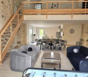 Les Chatelliers-Chateaumur House | La Tremblaie Grange rénovée avec vue campagne - 10 min du Puy duFou