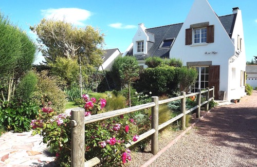 La Turballe House | LA TURBALLE, 80 m from the beach, large STANDING VILLA with JACUZZI and garden