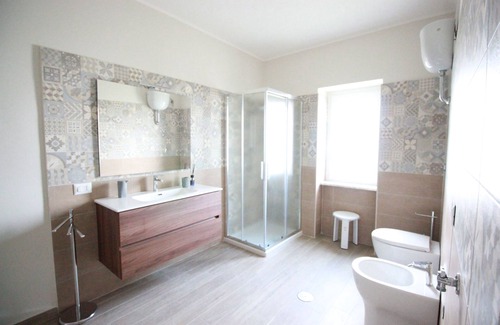 Castel Campagnano House | La Valle B&B