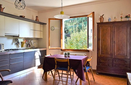 Cavriglia House | La Vecchia Posta: Great Base for Chianti & Art Cities |Blue double room 2 baths
