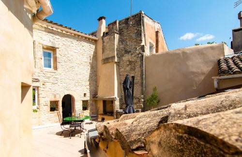 Congenies House | La Vermeillade Maxi-Jacuzzi & Terrasse privés à 7 mn de Sommières