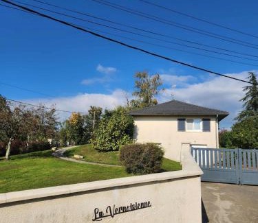 Le Vernois House | La Vernoisienne dans le Jura