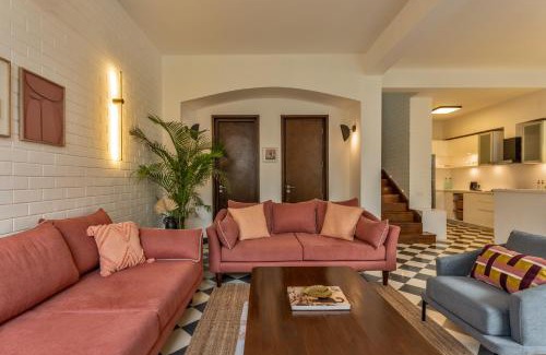 Assagao Villa | La Verona - 2,3,4 BHK Villas in Assagao with Private Pool, Garden, Caretaker, Kitchen & Security