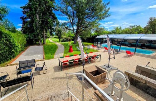 Epinac Villa | La Villa 1848 by Vindihouses - piscine chauffée - sauna - billard - babyfoot