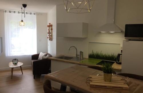 Lisieux Apartment | La Villa des Remparts