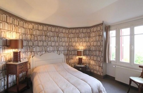 Cricqueboeuf House | La Villa des Rosiers