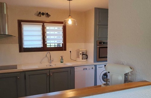 Esparron-de-Verdon House | La Villa Léonie Entre Pinède et Garrigue au Bord du Lac. 200m Accès Direct lac