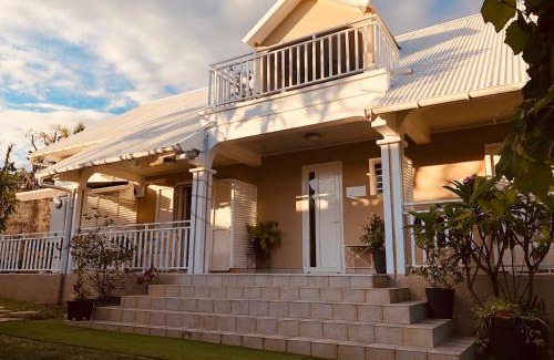 Centre-Ville House | La Villa Maé