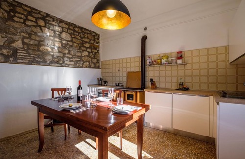 Semproniano House | La Villetta Marrucca