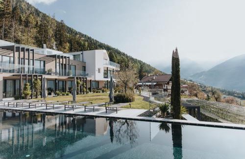 Tirolo Bed & Breakfast | La Vista Panoramic Hideaway - Adults only
