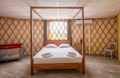 Jumieges House | La Yourte de Jumièges - séjour insolite avec jacuzzi en normandie