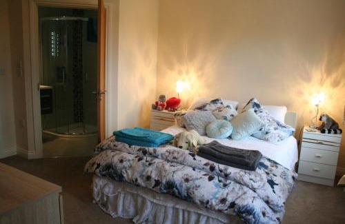 Tilney Fen End Bed & Breakfast | Labbadax House