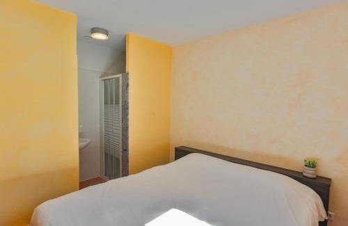 Lacapelle-Marival House | Lac Bleu Nr 38