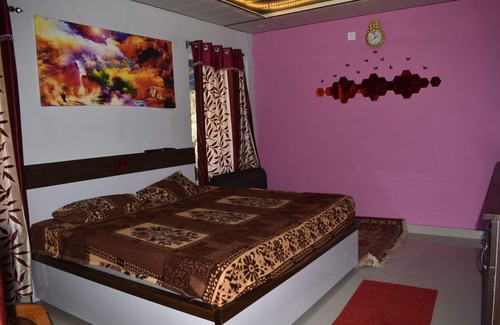 Kempty Range Hotel | LaCliff Nature Home