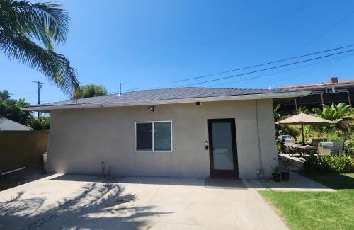 Ladera Heights Apartment | Ladera Retreat near Sofi Stadium, LAX, Beach