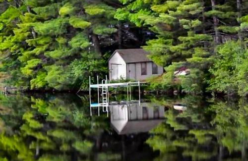South Sanford House | Lady and the Lake