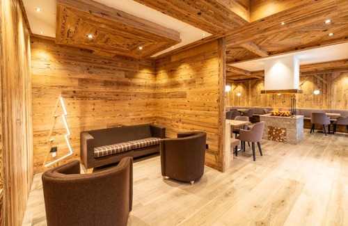 Fondo Hotel | Lady Maria Hotel & Resort