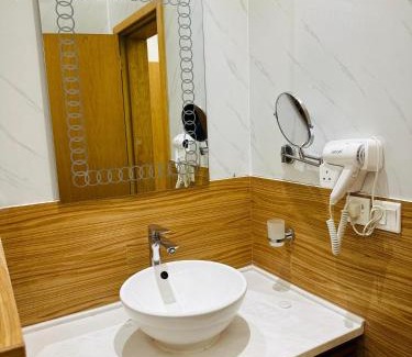 Durrat Al-Arous Apartment | Lafontaine Bay