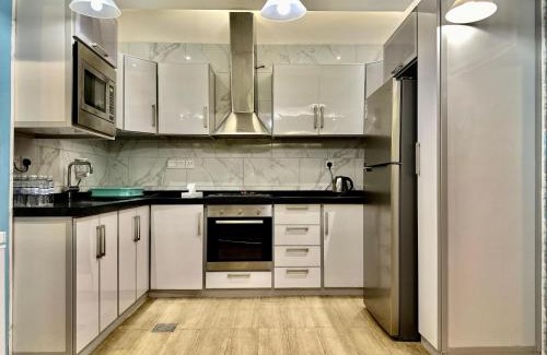 Durrat Al-Arous Apartment | Lafontaine Bay