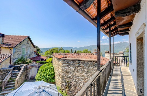 Vacciaghetto House | Lago D'Orta Magic Atmosphere, Ameno, Italy