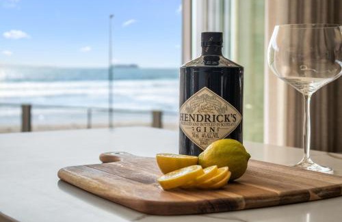 Lagoon Beach Apartment | Lagoon Beach Luxe 116A by Host Agents