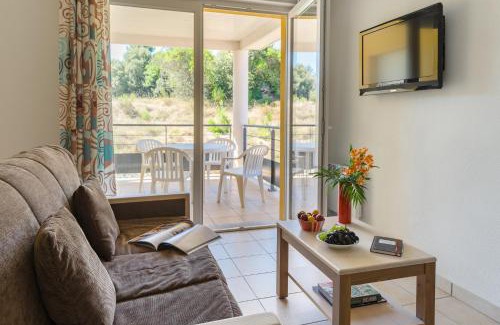 Le Verdon-sur-Mer Resort | Lagrange Vacances L'Estuaire