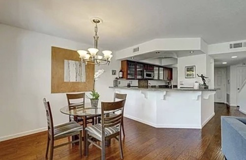 Laguna Beach House | Laguna Beach canyon living done right.