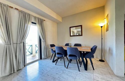 Bayfield Villa | Lailamar Villa, Ocean view, Pool & AC - Ground Floor