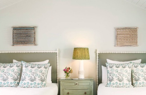 Lake Austin Village Hotel | Lake Austin Spa Resort, Hot Tub Cottage 2 Queen Beds, Nature Escape & Lake Views