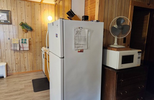 Sioux Narrows Nestor Falls Cabin | Lakefront 3-bedroom cabin on Crow Lake #4 Bull Moose Lodge