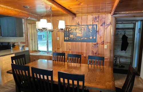 Gaylord Cabin | Lake Cabin in Gaylord MI. Minutes from the snowmobile trail!