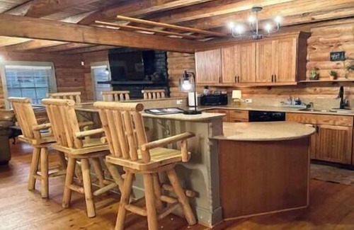 Crescent City House | Lake Cabin! Private Dock, Tennis Court & Pool