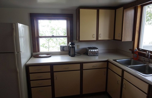 Swanton Cottage | Lake Champlain Shoreline Cottage - 4906 Maquam Shore, Town of St. Albans.