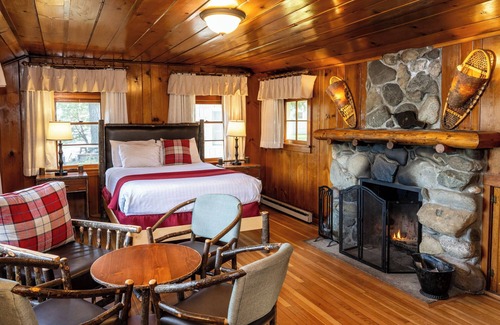 Port Angeles Hotel | Lake Crescent Lodge
