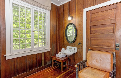 Port Angeles Hotel | Lake Crescent Lodge