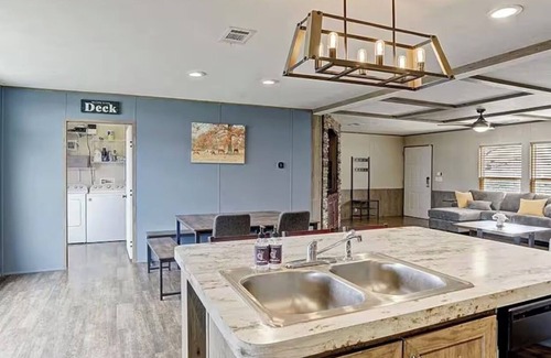 Burnet House | Lake Down the Road - House