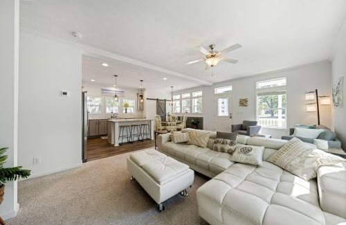 Port Clinton House | Lake Erie Serenity Hutch